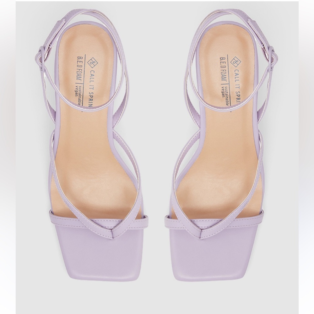 Call It Spring Kianna Block Heel Sandal - Picture 2 of 10